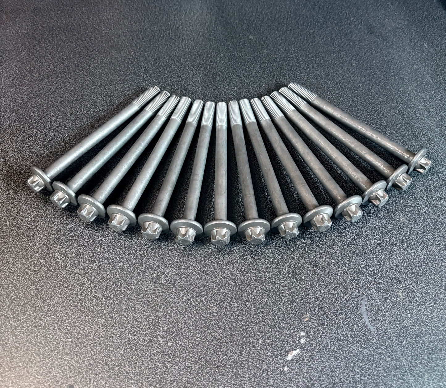 M57 Upgrade Zylinderkopfschrauben